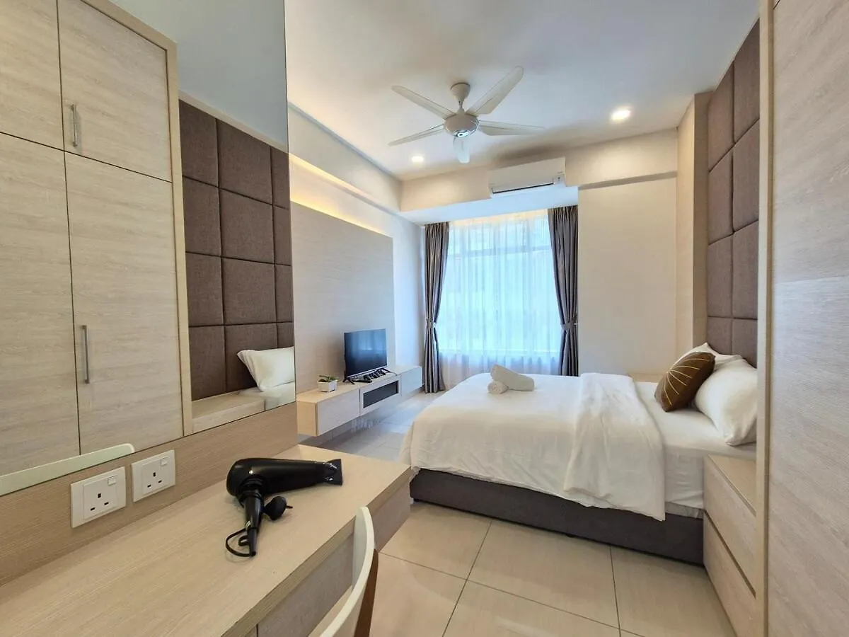 新山Modern Lux - Walking Distance To Mt Austin 6 Pax公寓 公寓