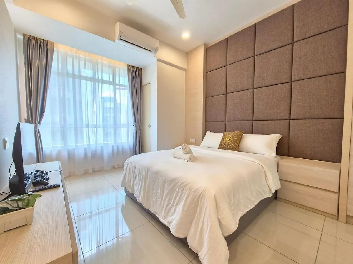 新山Modern Lux - Walking Distance To Mt Austin 6 Pax公寓 公寓